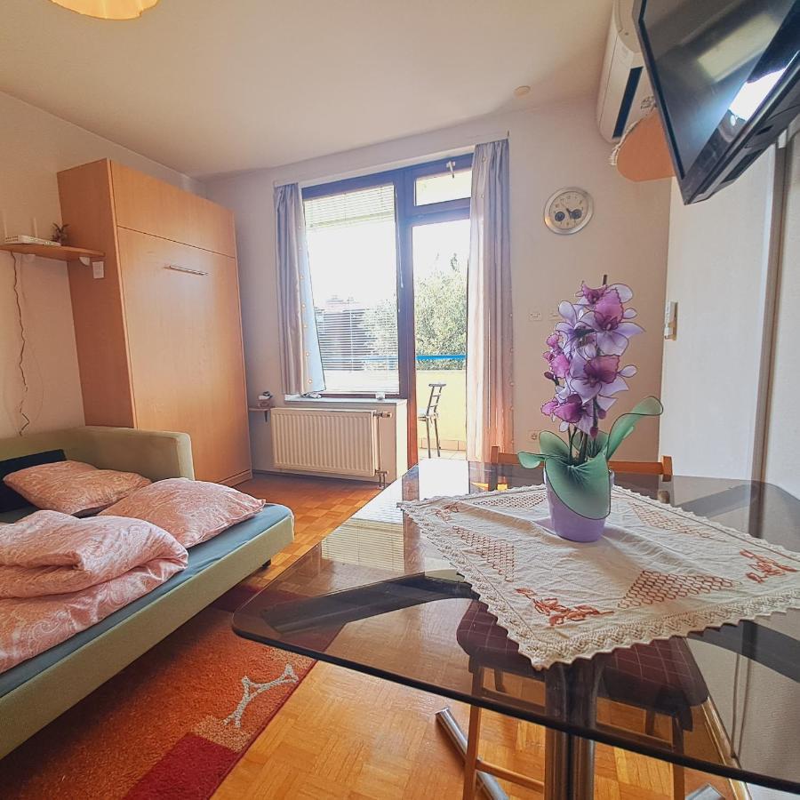 Blasko Apartment 伊佐拉 外观 照片